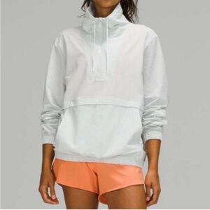 LULULEMON pack light pullover packable ocean air windbreaker jacket size 12